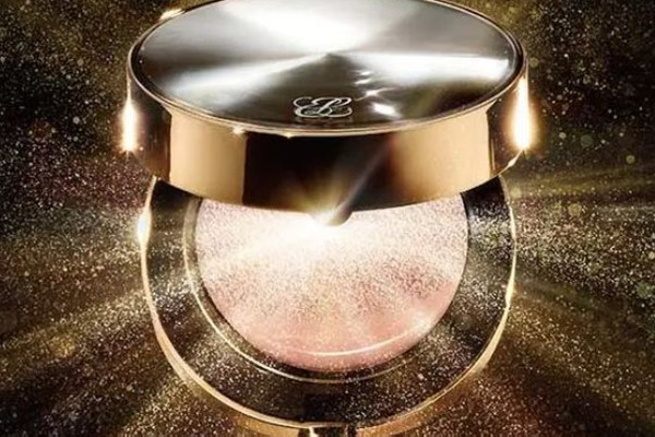 雅詩蘭黛氣墊怎么替換裝 雅詩蘭黛氣墊有防曬功能嗎 雅詩蘭黛氣墊怎么替換裝 雅詩蘭黛氣墊有防曬功能嗎