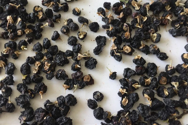 黑枸杞對(duì)男性性功能有什么幫助 黑枸杞喝多久會(huì)有效果 黑枸杞對(duì)男性性功能有什么幫助 黑枸杞喝多久會(huì)有效果