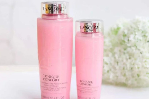 蘭蔻粉水有幾個(gè)版本 蘭蔻粉水有氣泡正常嗎 蘭蔻粉水有幾個(gè)版本 蘭蔻粉水有氣泡正常嗎