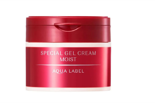 面霜可以涂脖子嗎 面霜涂臉上有刺痛感是怎么回事 面霜可以涂脖子嗎 面霜涂臉上有刺痛感是怎么回事