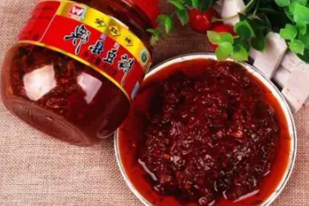 豆瓣醬保質期多長時間 豆瓣醬的豆子是什么豆 豆瓣醬保質期多長時間 豆瓣醬的豆子是什么豆