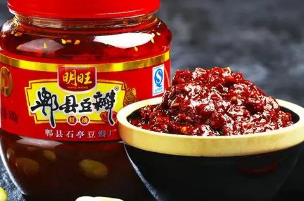 豆瓣醬保質期多長時間 豆瓣醬的豆子是什么豆 豆瓣醬保質期多長時間 豆瓣醬的豆子是什么豆