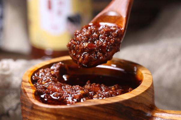 豆瓣醬是什么味道 豆瓣醬要放冰箱嗎 豆瓣醬是什么味道 豆瓣醬要放冰箱嗎