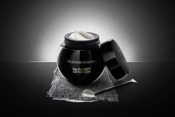 赫蓮娜黑繃帶面霜功效 赫蓮娜黑繃帶面霜適合什么膚質(zhì) 赫蓮娜黑繃帶面霜功效 赫蓮娜黑繃帶面霜適合什么膚質(zhì)