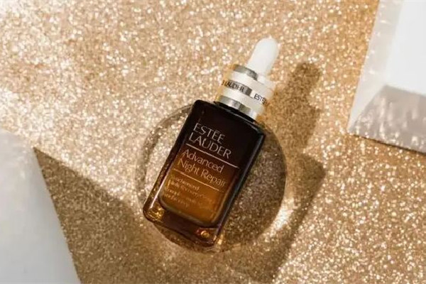 雅詩蘭黛小棕瓶要避光保存嗎 雅詩蘭黛小棕瓶放久了還能用嗎 雅詩蘭黛小棕瓶要避光保存嗎 雅詩蘭黛小棕瓶放久了還能用嗎