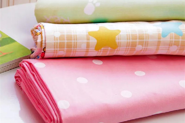 床單買回來要洗嗎 床單用什么洗能殺菌消毒 床單買回來要洗嗎 床單用什么洗能殺菌消毒