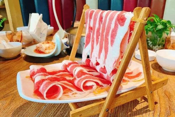 肥牛要解凍嗎 肥牛要冷水下鍋嗎 肥牛要解凍嗎 肥牛要冷水下鍋嗎