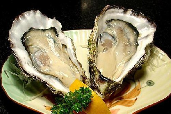 生蠔有哪些部位是不能吃的 生蠔買回來怎么處理 生蠔有哪些部位是不能吃的 生蠔買回來怎么處理