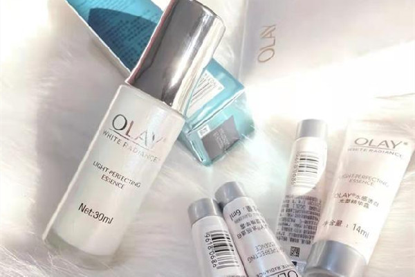 olay小白瓶要避光使用嗎 olay小白瓶怎么打開(kāi)蓋子 olay小白瓶要避光使用嗎 olay小白瓶怎么打開(kāi)蓋子