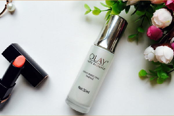 olay小白瓶要避光使用嗎 olay小白瓶怎么打開(kāi)蓋子 olay小白瓶要避光使用嗎 olay小白瓶怎么打開(kāi)蓋子