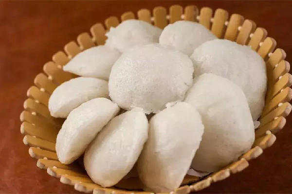 發(fā)糕冷水上鍋還是熱水上鍋 發(fā)糕蒸出來硬是怎么回事 發(fā)糕冷水上鍋還是熱水上鍋 發(fā)糕蒸出來硬是怎么回事