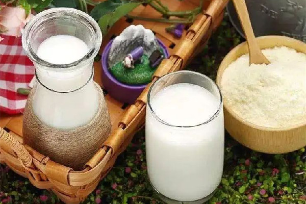 寶寶奶粉哪個牌子好 寶寶進口奶粉排行榜前十位 寶寶奶粉哪個牌子好 寶寶進口奶粉排行榜前十位