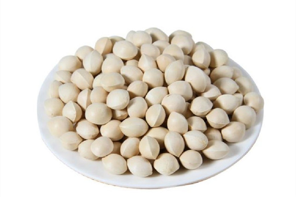 白果要去芯嗎 白果去芯后還有毒嗎 白果要去芯嗎 白果去芯后還有毒嗎