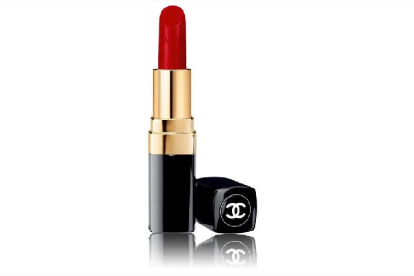 唇膏有保質(zhì)期限嗎 唇膏過(guò)期了有什么妙用 唇膏有保質(zhì)期限嗎 唇膏過(guò)期了有什么妙用