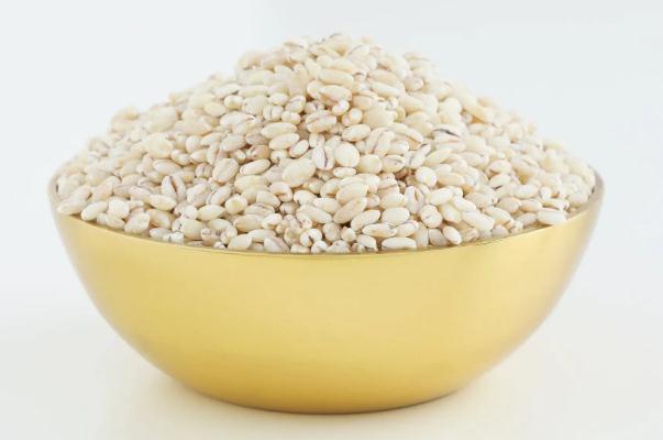 青稞米的功效與作用 青稞米怎么吃 青稞米的功效與作用 青稞米怎么吃