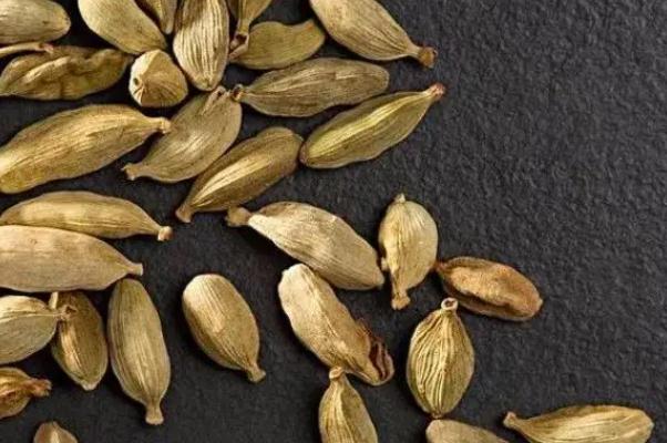 白蔻會升高血壓嗎 白蔻對身體有什么好處 白蔻會升高血壓嗎 白蔻對身體有什么好處