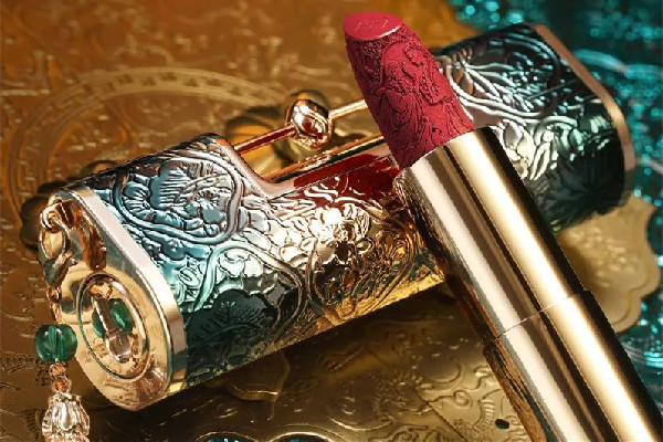 花西子口紅推薦色號(hào) 花西子口紅是純天然的嗎 花西子口紅推薦色號(hào) 花西子口紅是純天然的嗎