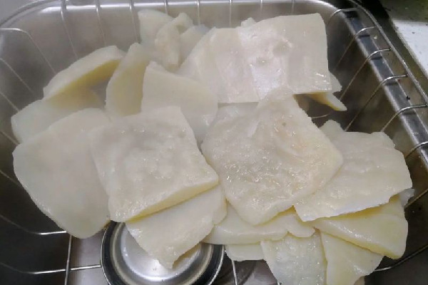 魔芋為什么沒有熱量 魔芋的熱量是多少大卡 魔芋為什么沒有熱量 魔芋的熱量是多少大卡