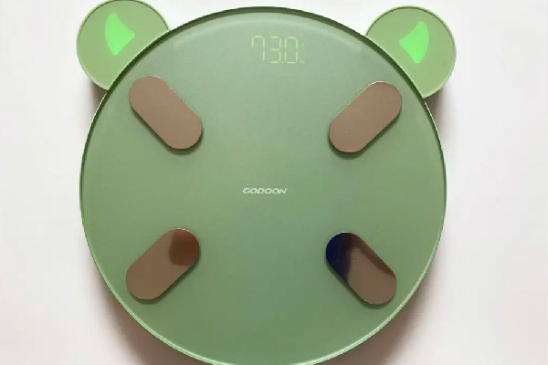 體脂秤哪個(gè)牌子質(zhì)量比較好 體脂秤買多少錢的合適 體脂秤哪個(gè)牌子質(zhì)量比較好 體脂秤買多少錢的合適