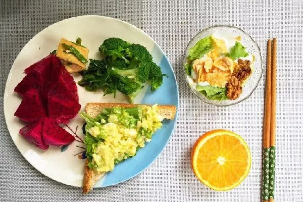 體脂率一天會浮動多少 體脂率多少正常 體脂率一天會浮動多少 體脂率多少正常