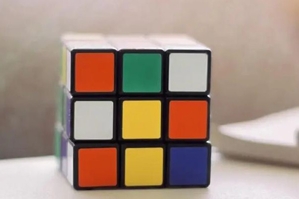 魔方是磁力的好還是不帶磁力好 魔方買幾階的好 魔方是磁力的好還是不帶磁力好 魔方買幾階的好