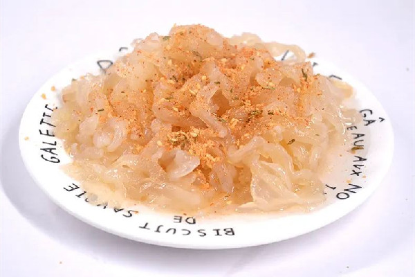 海蜇吃的是哪個(gè)部位 海蜇皮怎么涼拌才好吃 海蜇吃的是哪個(gè)部位 海蜇皮怎么涼拌才好吃