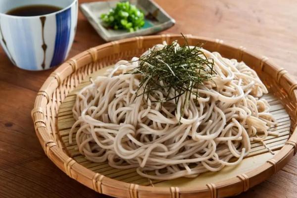 蕎麥面真的可以減肥嗎 蕎麥面可以當(dāng)主食長(zhǎng)期吃嗎 蕎麥面真的可以減肥嗎 蕎麥面可以當(dāng)主食長(zhǎng)期吃嗎