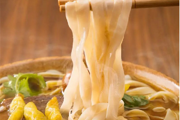 河粉可以生吃嗎 河粉是不是本來(lái)就是熟的 河粉可以生吃嗎 河粉是不是本來(lái)就是熟的