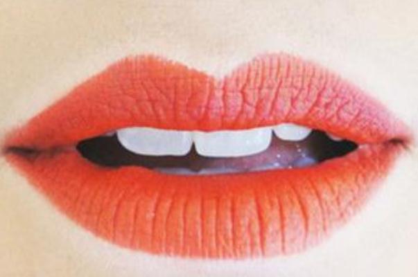 唇紋深是什么原因造成的 唇紋深適合什么質(zhì)地的口紅 唇紋深是什么原因造成的 唇紋深適合什么質(zhì)地的口紅