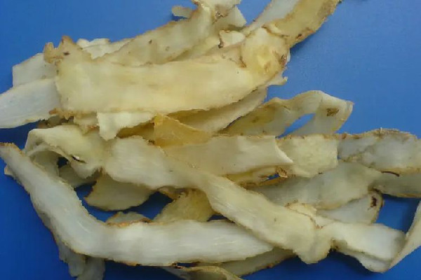 玉竹吃新鮮的還是曬干的 玉竹怎么吃最好 玉竹吃新鮮的還是曬干的 玉竹怎么吃最好