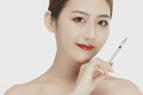 瘦肩針是打在哪塊肌肉上的 瘦肩針是打肉毒素還是溶脂針 瘦肩針是打在哪塊肌肉上的 瘦肩針是打肉毒素還是溶脂針