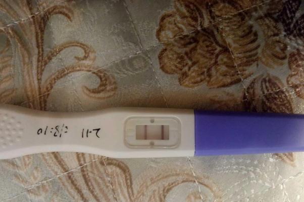 驗(yàn)孕棒有灰印是懷孕嗎 驗(yàn)孕棒有一條特別淺幾乎看不見 驗(yàn)孕棒有灰印是懷孕嗎 驗(yàn)孕棒有一條特別淺幾乎看不見