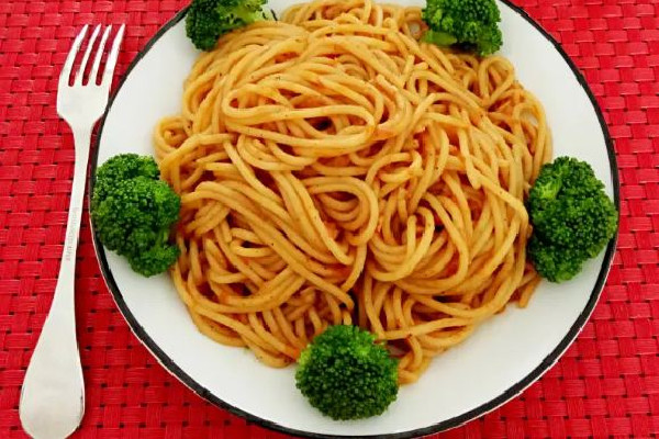 意面可以隔夜吃嗎 意面煮多了如何保存 意面可以隔夜吃嗎 意面煮多了如何保存