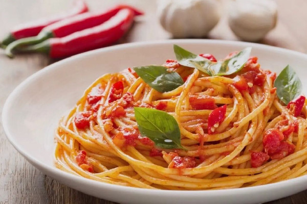 意面用什么醬比較好吃 意面的家常做法 意面用什么醬比較好吃 意面的家常做法