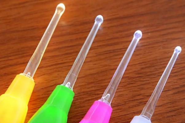 掏耳勺要掏多深才能掏到耳屎 經(jīng)常用耳勺掏耳朵好嗎 掏耳勺要掏多深才能掏到耳屎 經(jīng)常用耳勺掏耳朵好嗎