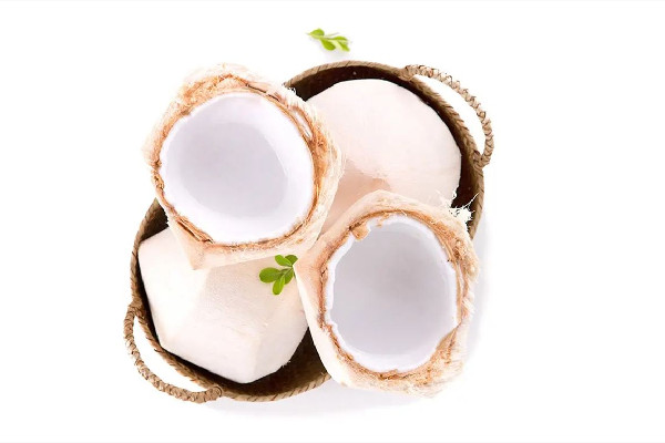 椰青的熱量高嗎 椰青適合減肥吃嗎 椰青的熱量高嗎 椰青適合減肥吃嗎