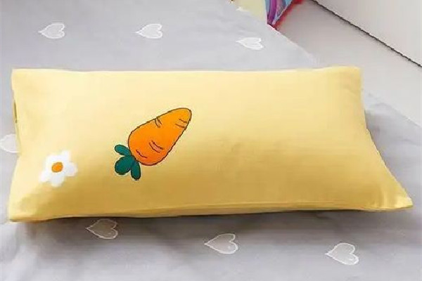 枕頭顏色對(duì)睡眠有影響嗎 枕頭買(mǎi)什么顏色有助于睡眠 枕頭顏色對(duì)睡眠有影響嗎 枕頭買(mǎi)什么顏色有助于睡眠