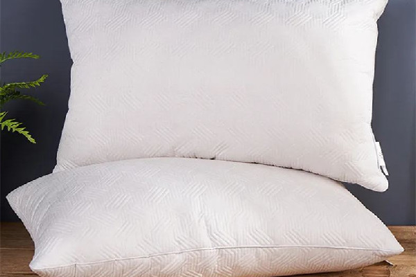 枕頭要曬太陽嗎 枕頭曬太陽多久合適 枕頭要曬太陽嗎 枕頭曬太陽多久合適