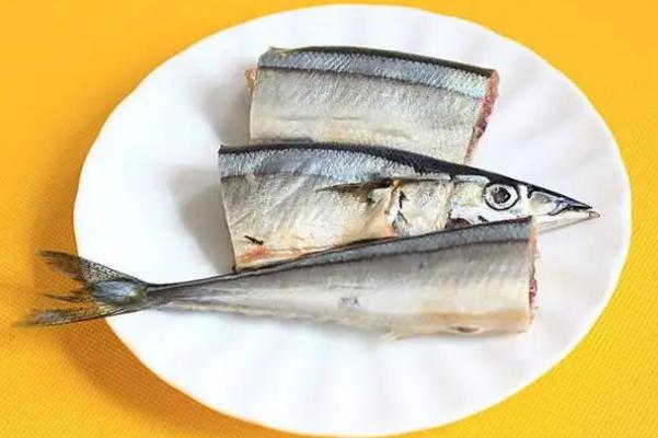 秋刀魚的熱量是多少大卡 秋刀魚的產地是哪里 秋刀魚的熱量是多少大卡 秋刀魚的產地是哪里