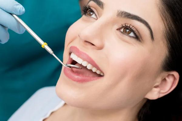 戴牙套要拔智齒嗎 戴牙套要打麻醉嗎 戴牙套要拔智齒嗎 戴牙套要打麻醉嗎