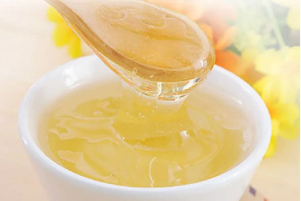 洋槐蜜可以止咳嗎 洋槐蜜對嗓子好嗎 洋槐蜜可以止咳嗎 洋槐蜜對嗓子好嗎