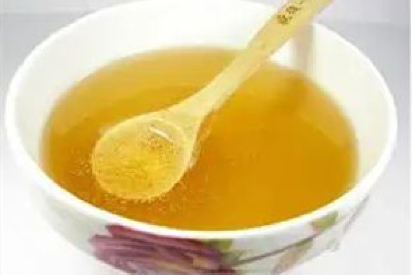 洋槐蜜可以止咳嗎 洋槐蜜對嗓子好嗎 洋槐蜜可以止咳嗎 洋槐蜜對嗓子好嗎