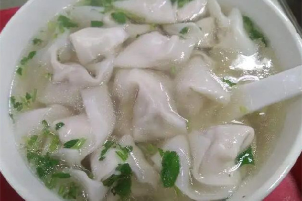餛飩是北方的還是南方的 餛飩是哪里的著名小吃 餛飩是北方的還是南方的 餛飩是哪里的著名小吃