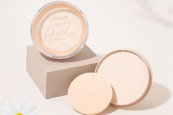 控油粉餅?zāi)膫€(gè)牌子好 控油粉餅排行榜 控油粉餅?zāi)膫€(gè)牌子好 控油粉餅排行榜