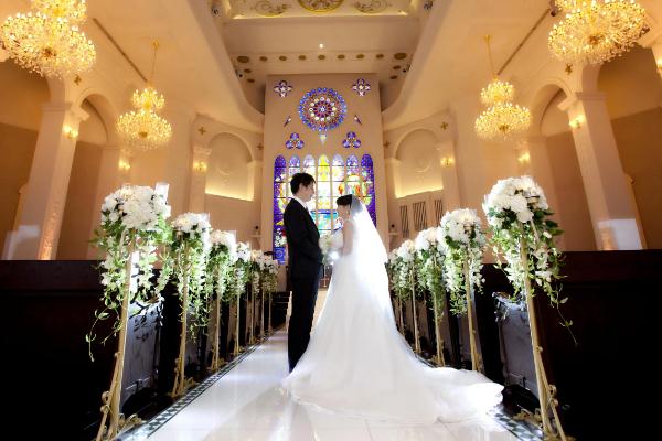 結(jié)婚伴娘要穿伴娘服嗎 結(jié)婚伴娘要提前多久到 結(jié)婚伴娘要穿伴娘服嗎 結(jié)婚伴娘要提前多久到