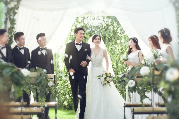 結婚伴娘是男方找還是女方找 結婚伴娘是自己化妝嗎 結婚伴娘是男方找還是女方找 結婚伴娘是自己化妝嗎