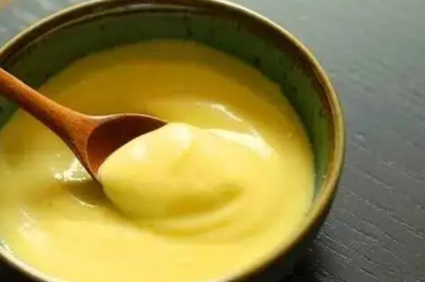 蛋黃醬有反式脂肪酸嗎 蛋黃醬有點(diǎn)酸正常嗎 蛋黃醬有反式脂肪酸嗎 蛋黃醬有點(diǎn)酸正常嗎