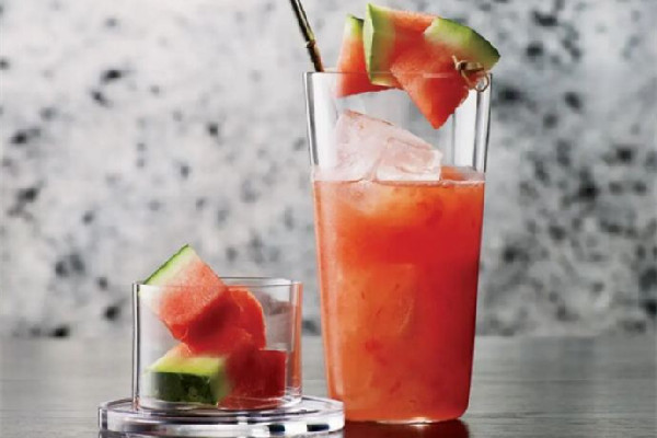 西瓜汁可以隔夜第二天喝嗎 西瓜汁可以冷凍保存嗎 西瓜汁可以隔夜第二天喝嗎 西瓜汁可以冷凍保存嗎