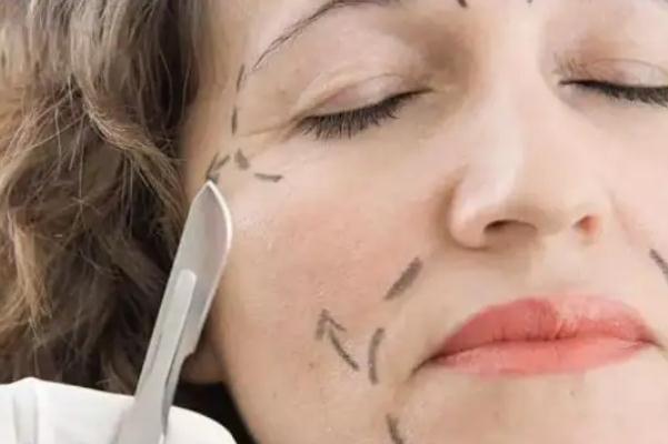 拉皮手術(shù)可以做哪些部位 拉皮手術(shù)可以吃芒果嗎 拉皮手術(shù)可以做哪些部位 拉皮手術(shù)可以吃芒果嗎