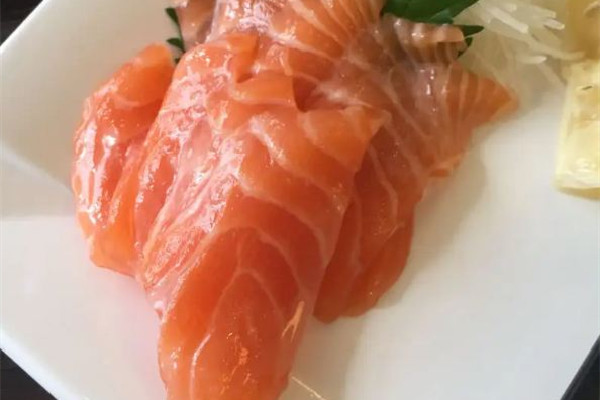 虹鱒魚多少錢一斤 虹鱒魚是淡水魚還是海水魚 虹鱒魚多少錢一斤 虹鱒魚是淡水魚還是海水魚